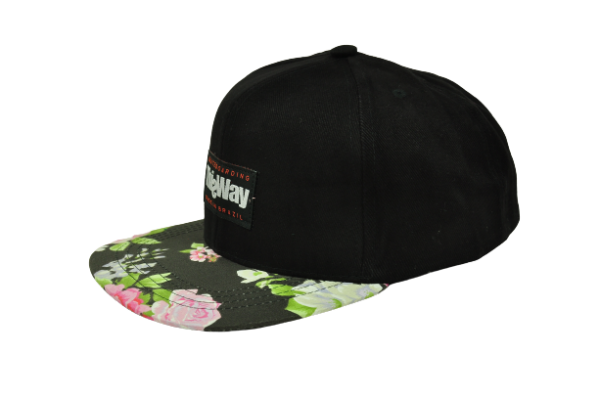 BONÉ SNAPBACK PRETO ABA FLORAL - Image 2