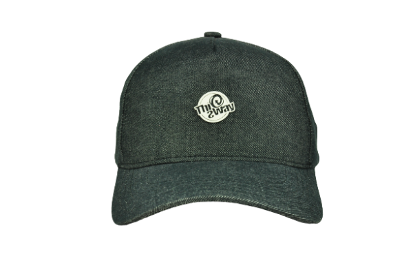 BONÉ STRAPBACK PRETO MINIMALISTA